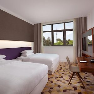Guest room 2 Twin or Single Beds Garden view